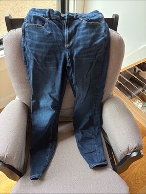 American Eagle dark indigo stretch jeans